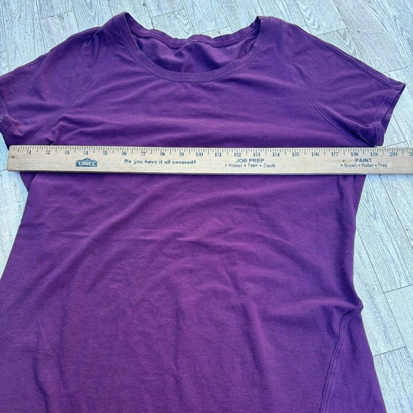 Lululemon Womens Basic T shirt Purple Crew neck pit-18” No size tag stretchable - Picture 6 of 8